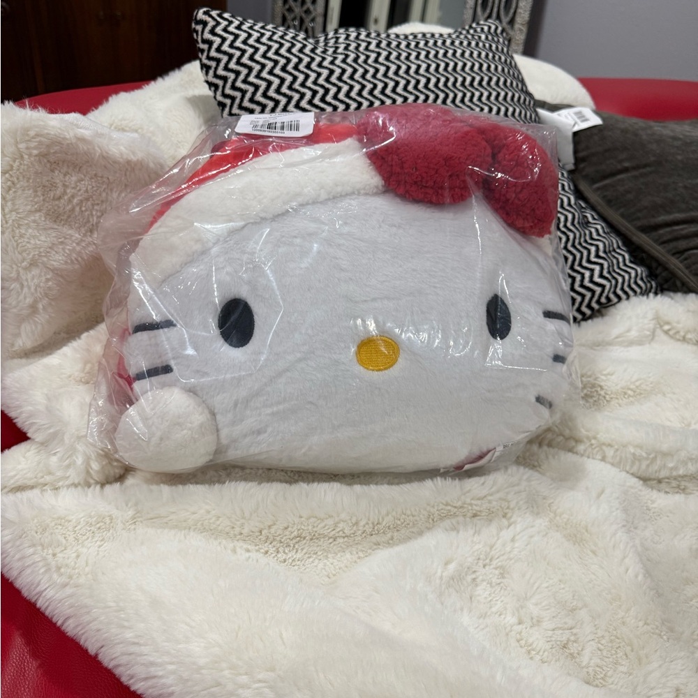 Hello Kitty Santa pillow